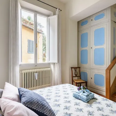 Apartment Enchanting Alcove In Ponte Vecchio *